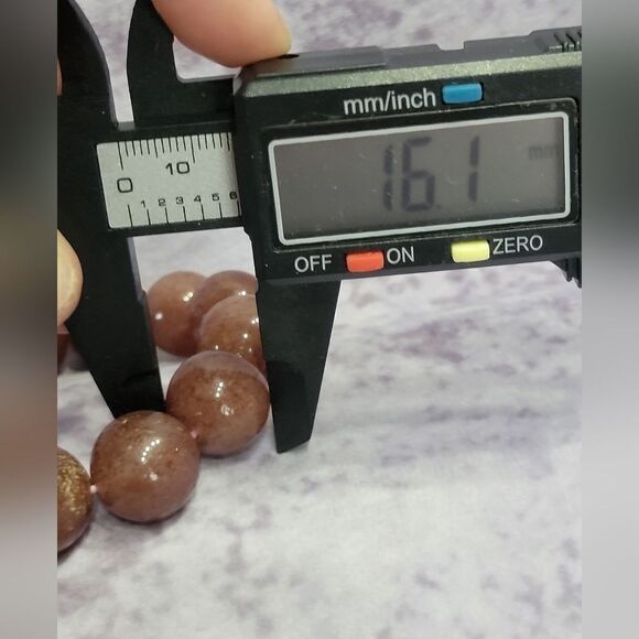 Strawberry Quartz Bracelet - Picture 5 of 6